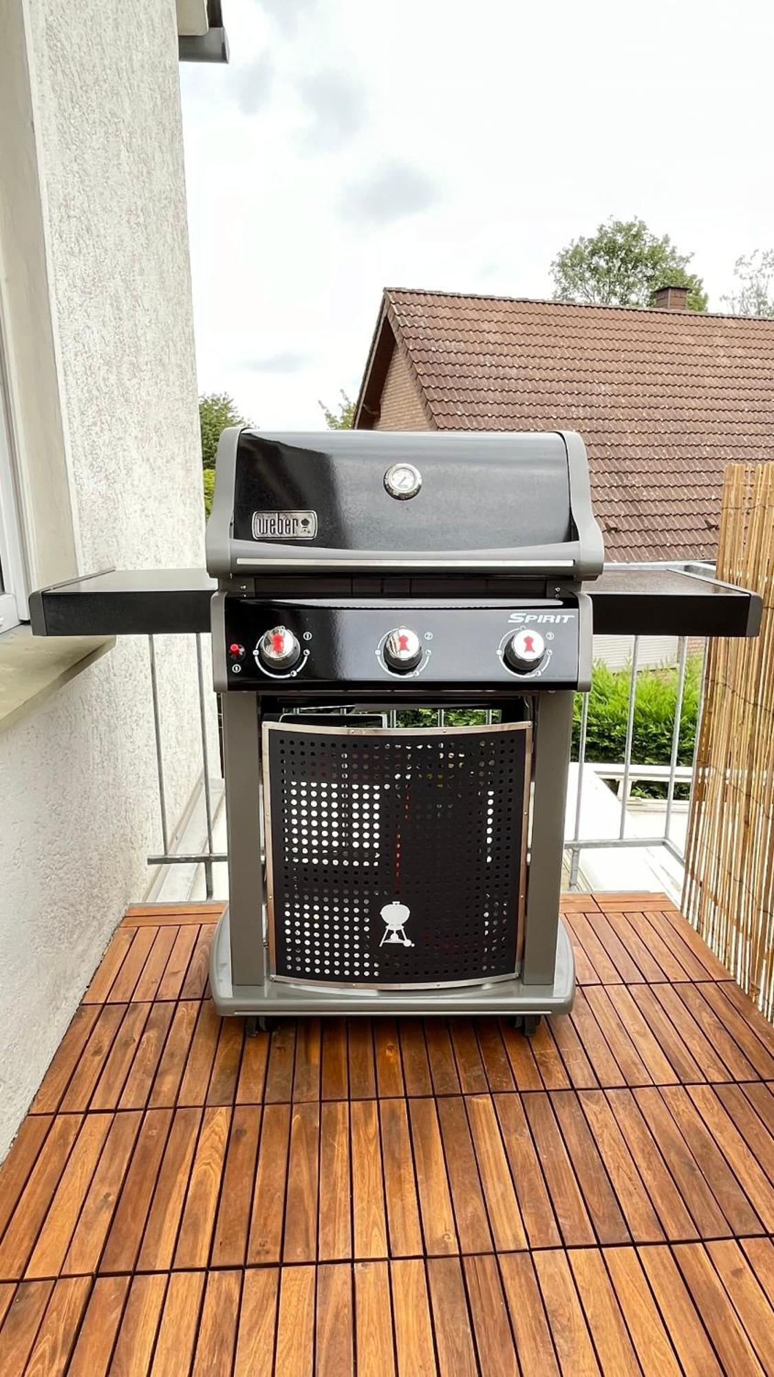 Grosses Fuer 6 - Gasgrill Citynah Parken * Lippstadt